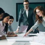 Dar ako spôsob manipulácie