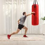 Ako chudnúť domácim cvičením? Napríklad pomocou kondičného boxovania