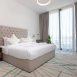 Čalúnené postele ako praktický a estetický nábytok