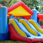 Sezónne podnikanie s nafukovačkami – oplatí sa kúpiť šmýkačku?