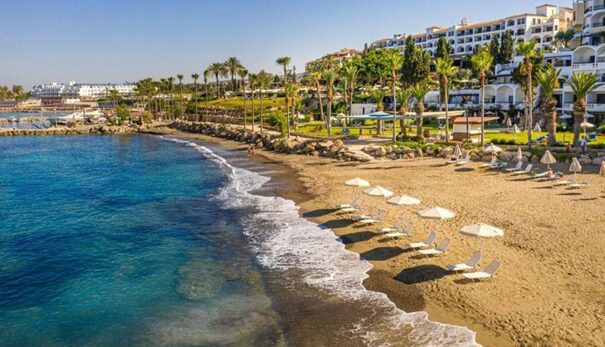 Plánujete dovolenku do Turecka alebo na Cyprus? Zistite, koľko si pripraviť vreckového na jedlo, dopravu a atrakcie počas dňa.