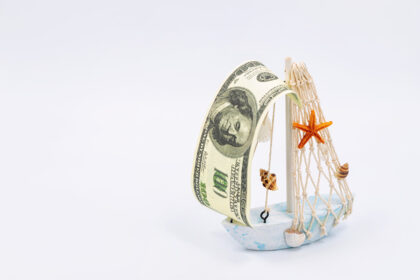 Rozpočet na plavbu jachtou – plánovanie nákladov na jachte v prístave